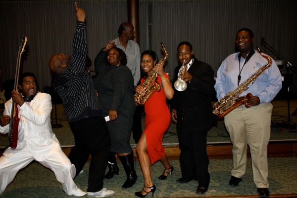 Z & the Party Faktory : Corporate Event Band