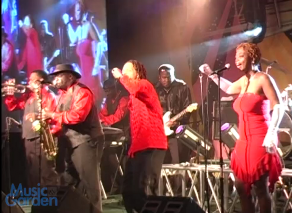 Tip Tops : Dance Band for High School Dance